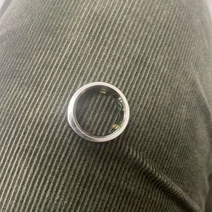 Gen 1 Oura Ring size 8 Silver